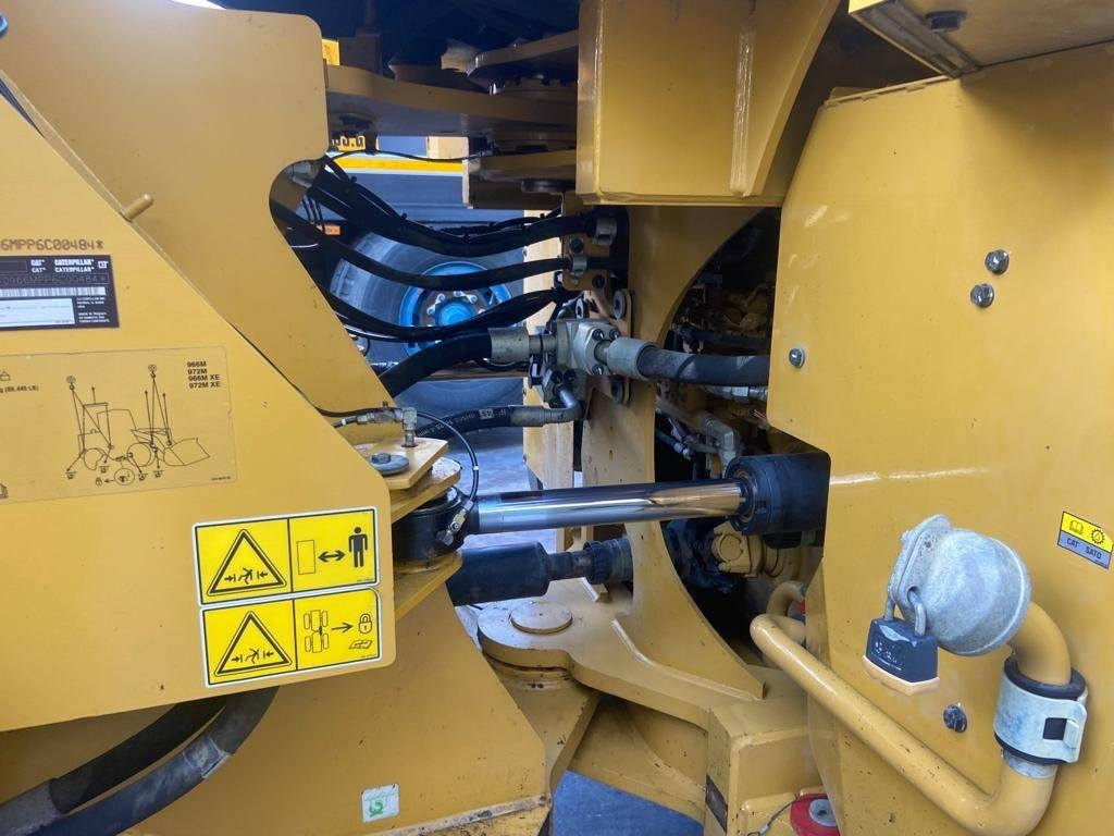 Utovarivač točkaš CAT 966M XE: slika 20