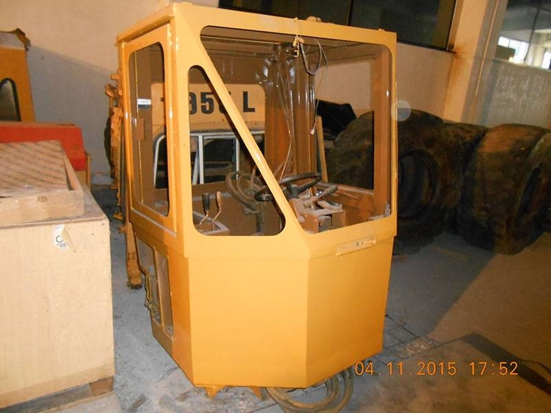 CAT ORIGINAL CAT 988B RESTORE CABIN - Kabina za Građevinska mašina: slika 1 CAT ORIGINAL CAT 988B RESTORE CABIN - Kabina za Građevinska mašina: slika 1