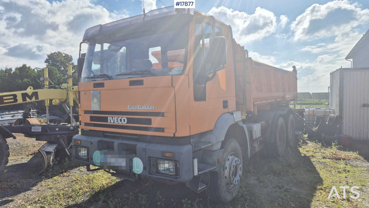 2000 Iveco Trakker 260 EH - Istovarivač: slika 2 2000 Iveco Trakker 260 EH - Istovarivač: slika 2