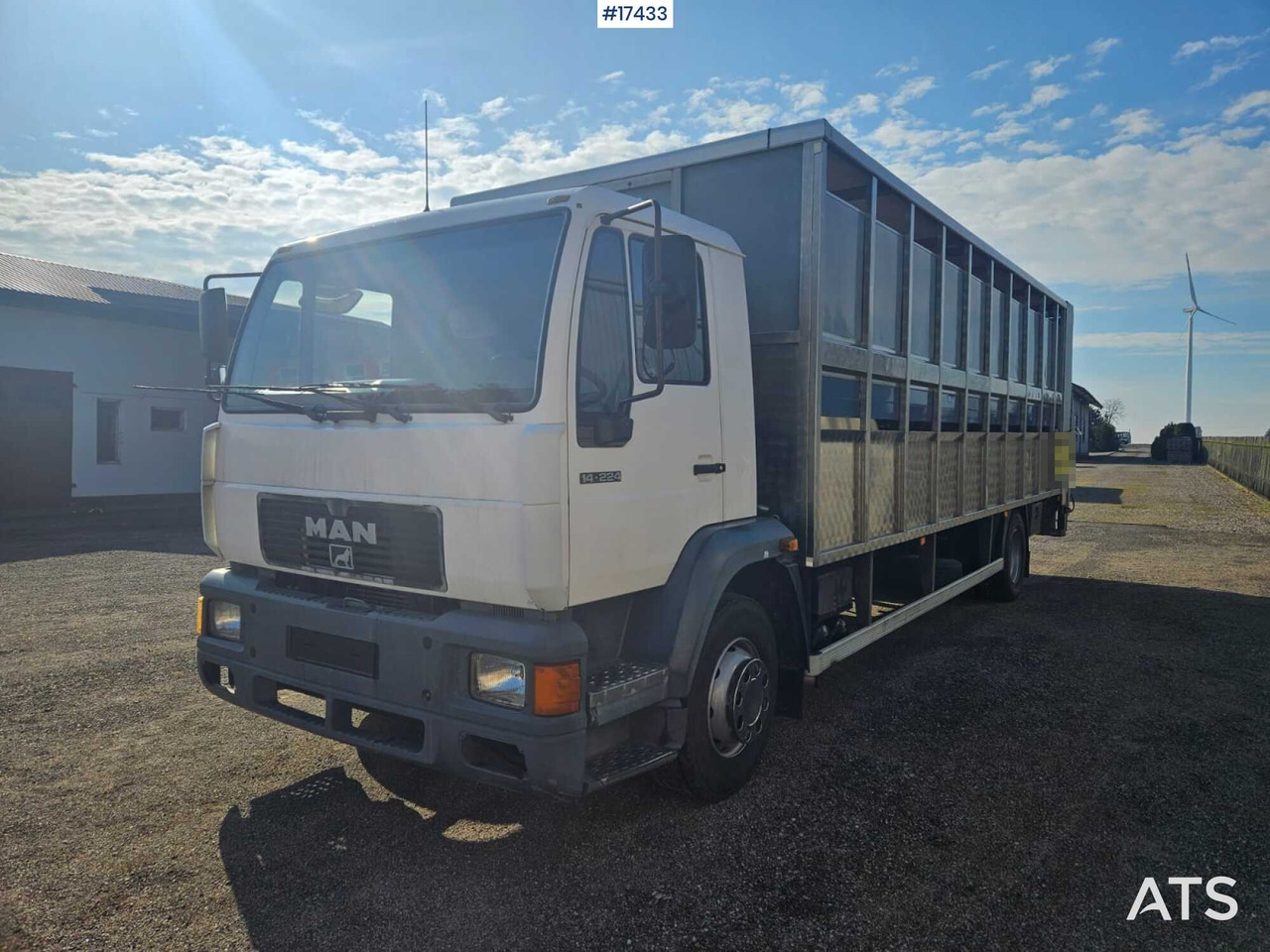 2000 MAN 14.224 Animal transporter - Kamion za prevoz stoke: slika 2 2000 MAN 14.224 Animal transporter - Kamion za prevoz stoke: slika 2