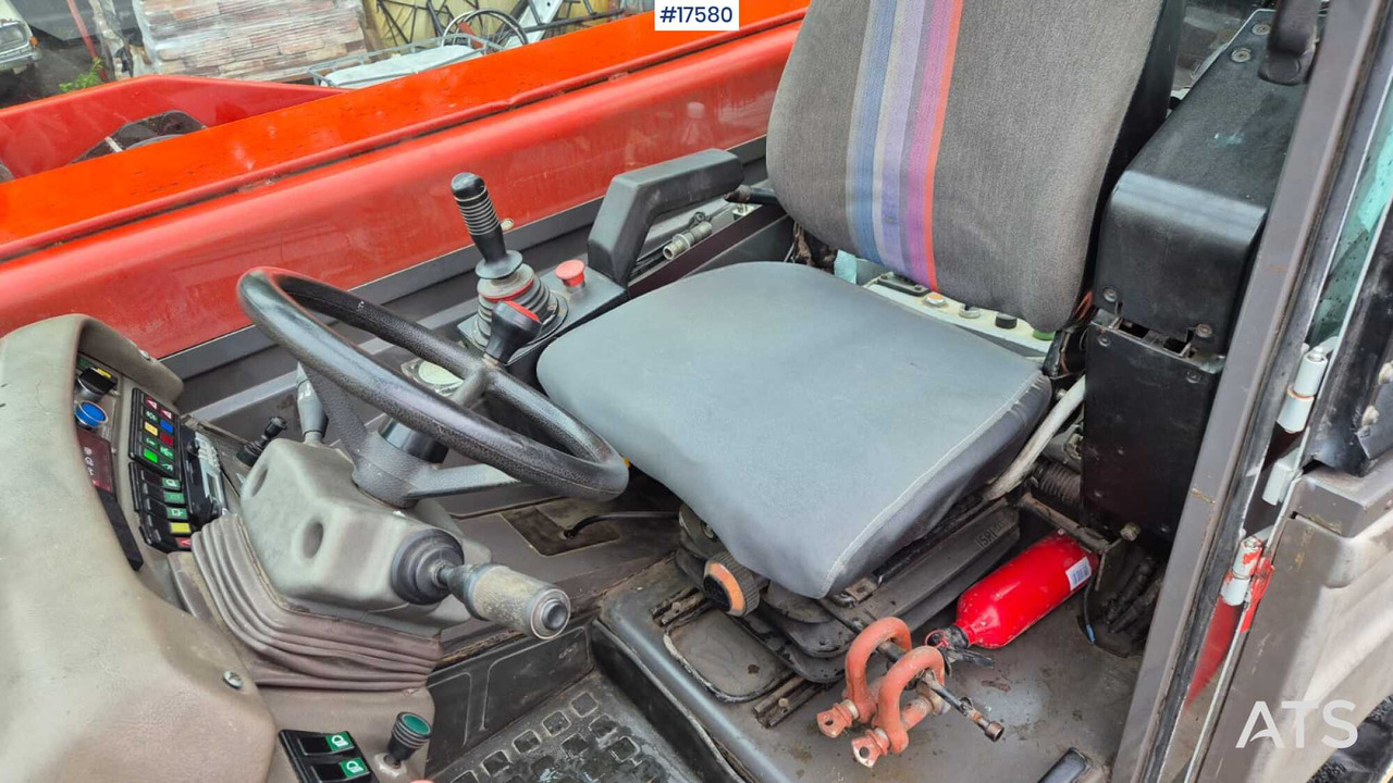 Teleskopski upravljač 2001 Manitou MRT 2145: slika 20
