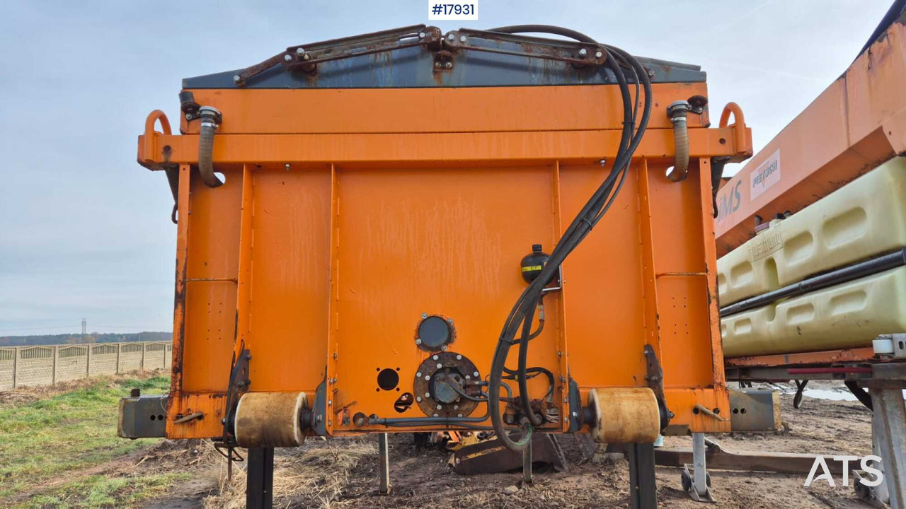 Rasipač peska/ Soli EPOKE SH3401 5m3 sand/salt spreader (2007): slika 13