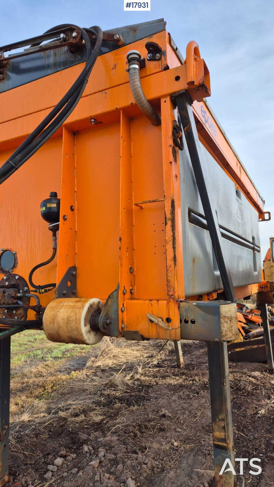 Rasipač peska/ Soli EPOKE SH3401 5m3 sand/salt spreader (2007): slika 10