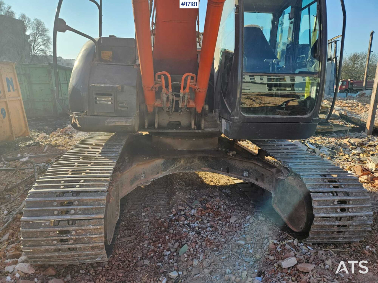 Hydraulic excavator Hitachi ZX225 LC (2013) - Bager guseničar: slika 5 Hydraulic excavator Hitachi ZX225 LC (2013) - Bager guseničar: slika 5