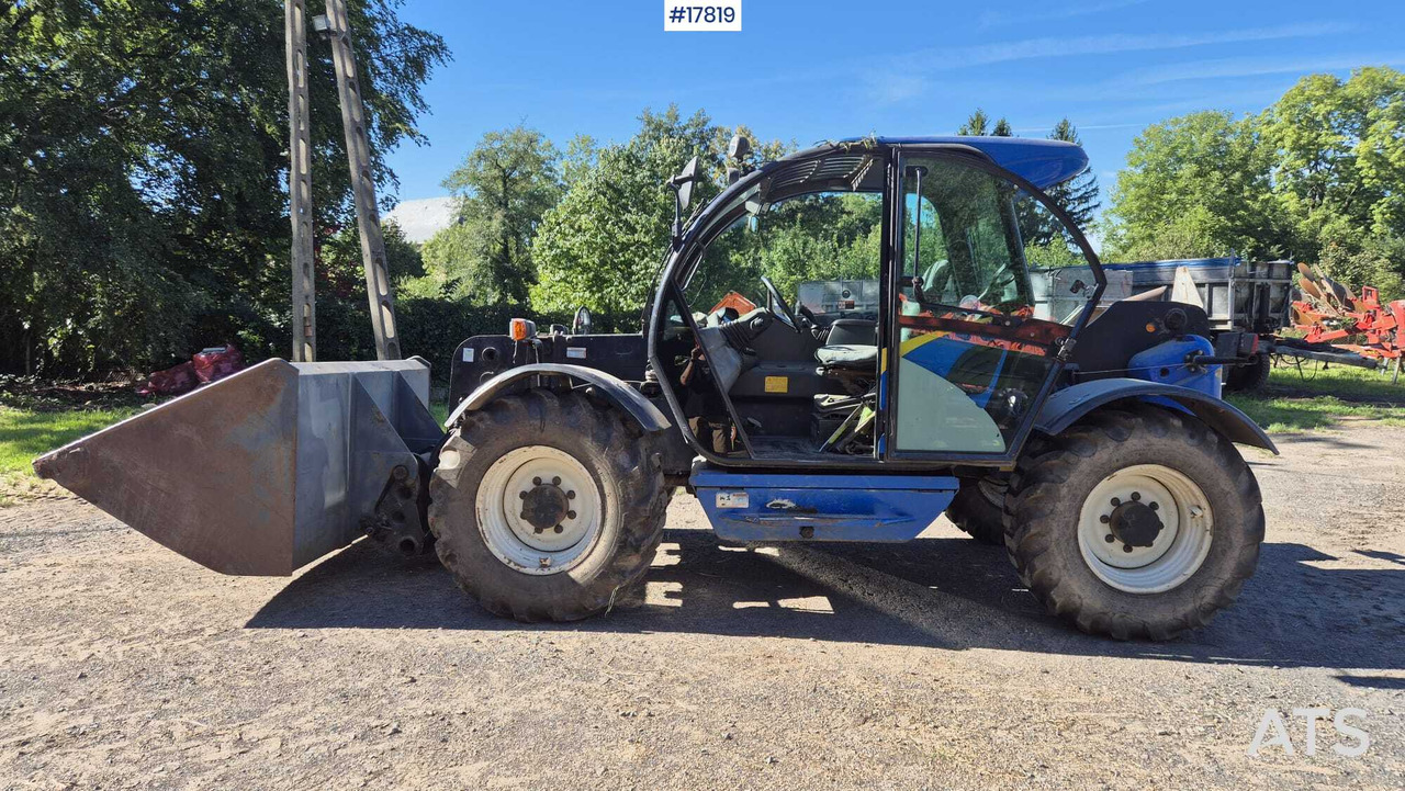 Ładowarka teleskopowa New Holland LM 5060 (2003) - Teleskopski upravljač: slika 2 Ładowarka teleskopowa New Holland LM 5060 (2003) - Teleskopski upravljač: slika 2