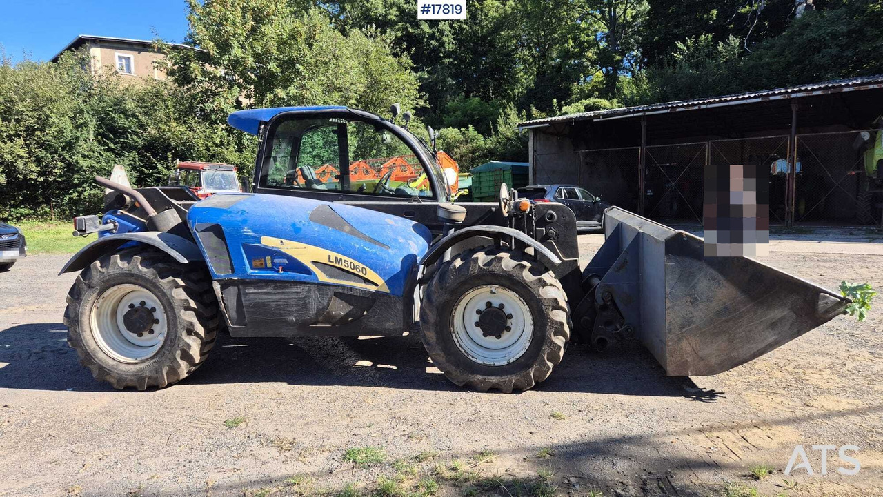 Ładowarka teleskopowa New Holland LM 5060 (2003) - Teleskopski upravljač: slika 3 Ładowarka teleskopowa New Holland LM 5060 (2003) - Teleskopski upravljač: slika 3