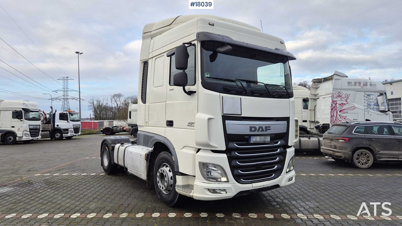DAF XF 440 FT tractor unit (2017) Tipping hydraulics. - Tegljač: slika 4 DAF XF 440 FT tractor unit (2017) Tipping hydraulics. - Tegljač: slika 4