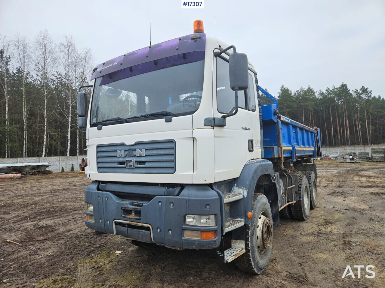 Three-axle tipper MAN TGA 26.410 FDK 6X4 (2004) - Istovarivač: slika 1 Three-axle tipper MAN TGA 26.410 FDK 6X4 (2004) - Istovarivač: slika 1