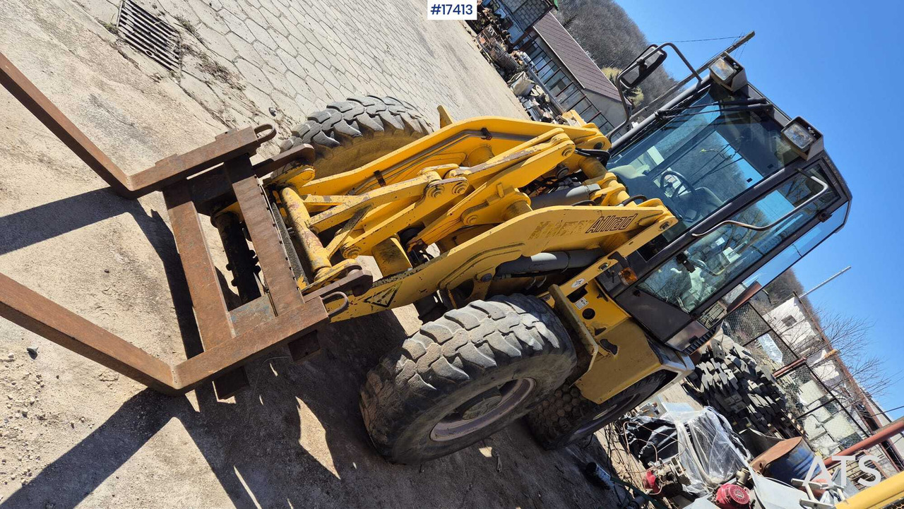 Wheel loader AHLMANN AL 85t 2004) forks, quick coupler, opening bucket. - Utovarivač točkaš: slika 2 Wheel loader AHLMANN AL 85t 2004) forks, quick coupler, opening bucket. - Utovarivač točkaš: slika 2