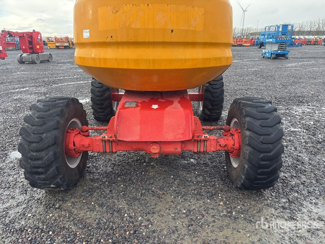 2006 Manitou 160ATJ Diesel Articulating Boom Lift - Zglobna platforma: slika 4 2006 Manitou 160ATJ Diesel Articulating Boom Lift - Zglobna platforma: slika 4
