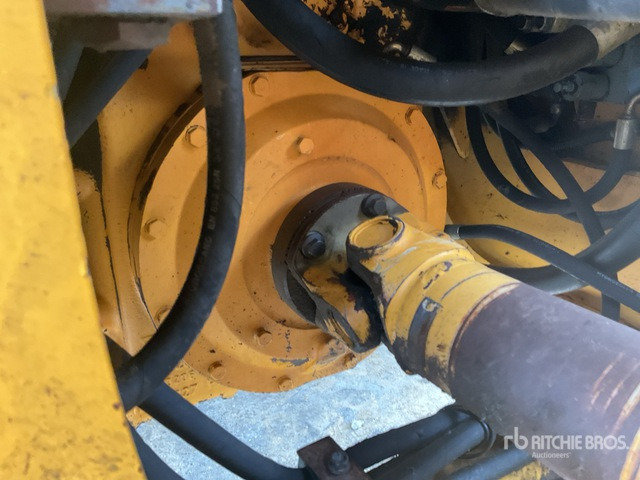 2006 Volvo L120E Wheel Loader - Utovarivač točkaš: slika 5 2006 Volvo L120E Wheel Loader - Utovarivač točkaš: slika 5