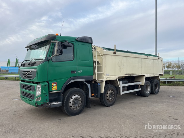 2010 Volvo FM420 8x4 Sleeper Tri/A Dump Truck - Istovarivač: slika 1 2010 Volvo FM420 8x4 Sleeper Tri/A Dump Truck - Istovarivač: slika 1
