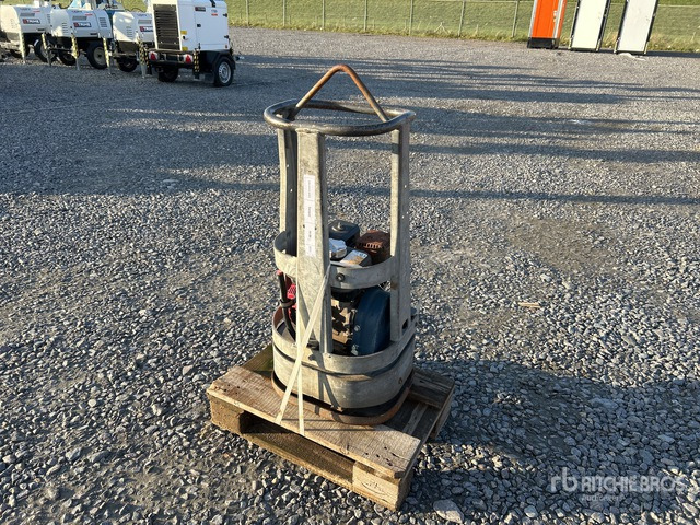2011 Swepac FR 85 Vibratory Plate Compactor - Vibraciona ploča: slika 1 2011 Swepac FR 85 Vibratory Plate Compactor - Vibraciona ploča: slika 1