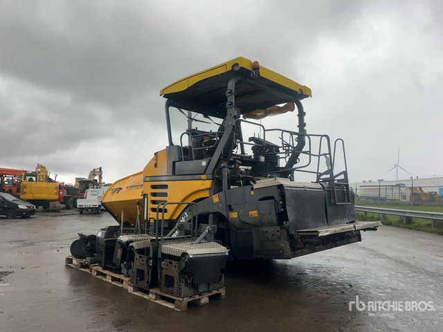 2011 Vogele Super 1800-2 Track Asphalt Paver - Asfaltni finišer: slika 2 2011 Vogele Super 1800-2 Track Asphalt Paver - Asfaltni finišer: slika 2