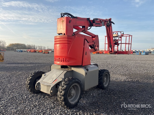 2012 Haulotte HA120PX 4WD Diesel Articulating Boom Lift - Zglobna platforma: slika 2 2012 Haulotte HA120PX 4WD Diesel Articulating Boom Lift - Zglobna platforma: slika 2