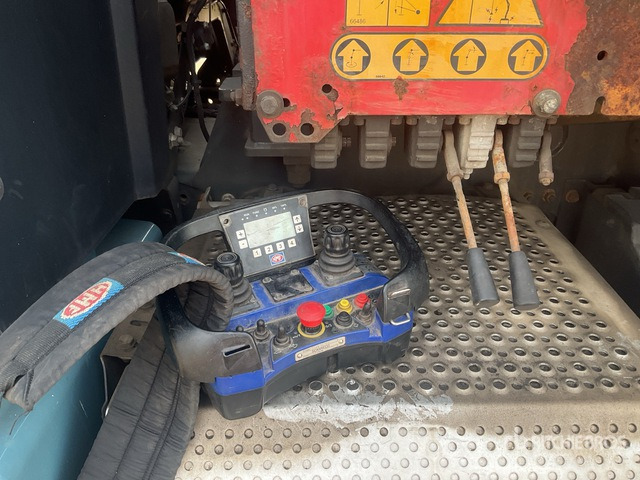 2012 Mercedes-Benz Actros 930.20 2012 HMF 3000-K3 Articulated Bo ... Flatbed Truck with Crane - Kamion sa tovarnim sandukom, Kamion sa dizalicom: slika 4 2012 Mercedes-Benz Actros 930.20 2012 HMF 3000-K3 Articulated Bo ... Flatbed Truck with Crane - Kamion sa tovarnim sandukom, Kamion sa dizalicom: slika 4