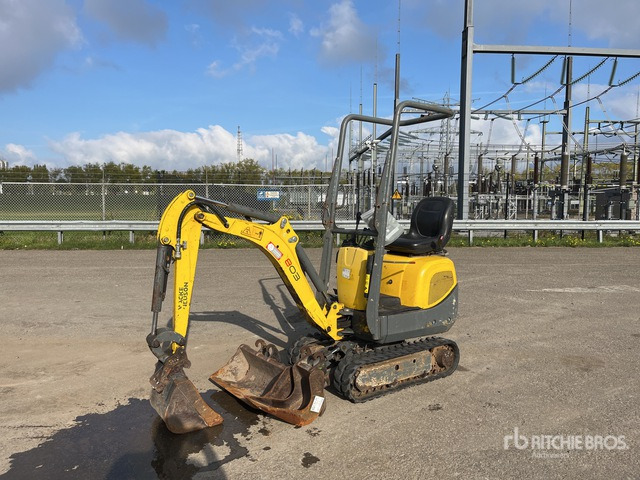 2012 Wacker Neuson 803 Mini Excavator: <6.6t - Mini bager: slika 2 2012 Wacker Neuson 803 Mini Excavator: <6.6t - Mini bager: slika 2