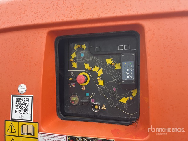 2016 JLG 660SJ 4WD Diesel Telescopic Boom Lift - Teleskopska platforma: slika 5 2016 JLG 660SJ 4WD Diesel Telescopic Boom Lift - Teleskopska platforma: slika 5