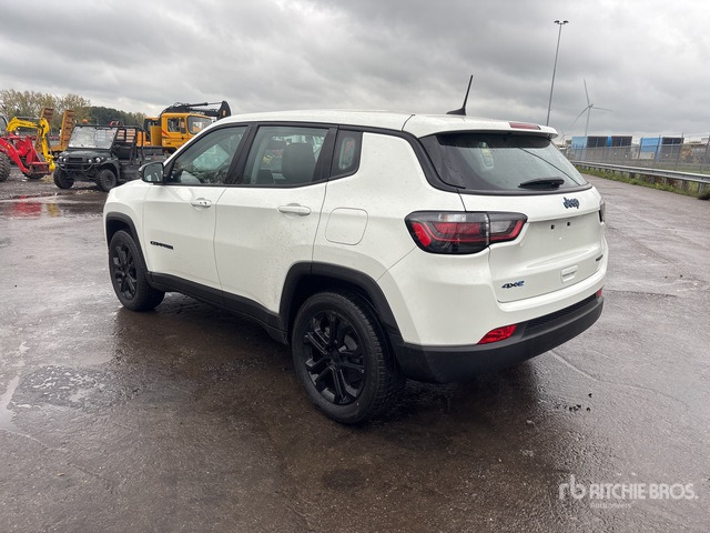 2022 Jeep Compass Longitude 4WD Hybrid (Unused) SUV - SUV: slika 1 2022 Jeep Compass Longitude 4WD Hybrid (Unused) SUV - SUV: slika 1