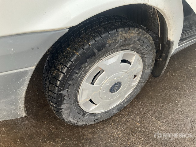 2012 Ford Transit 280M Cargo Van - Dostavno vozilo: slika 4 2012 Ford Transit 280M Cargo Van - Dostavno vozilo: slika 4