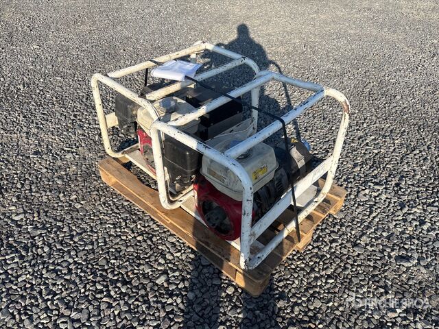 Sdmo R6 Generator Set - Set generatora: slika 4 Sdmo R6 Generator Set - Set generatora: slika 4