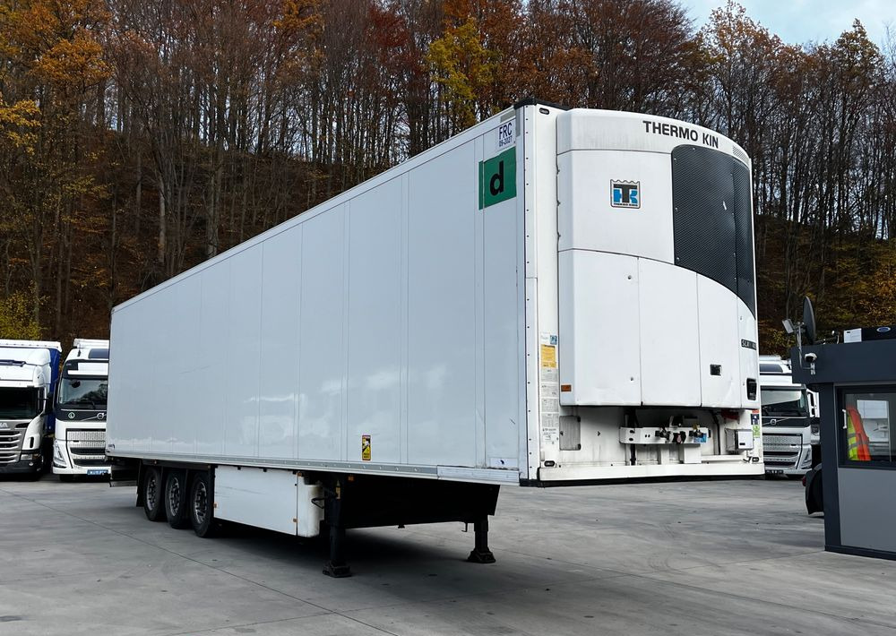 Schmitz Cargobull Chłodnia // Thermo King SLXe400 // 2016 Rok //2.70cm w środku // SAF // - Poluprikolica hladnjače: slika 3 Schmitz Cargobull Chłodnia // Thermo King SLXe400 // 2016 Rok //2.70cm w środku // SAF // - Poluprikolica hladnjače: slika 3
