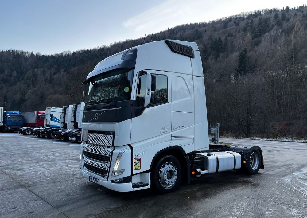 Volvo FH500 // New Face // Low Deck // Full Led // ACC // Globe XL // ParkClima // - Tegljač: slika 1 Volvo FH500 // New Face // Low Deck // Full Led // ACC // Globe XL // ParkClima // - Tegljač: slika 1