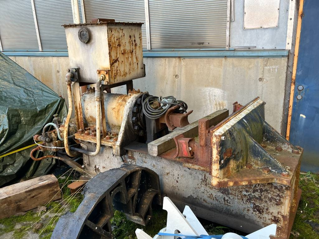 Annet Electraulic Hydraulic Press - Industrijska oprema: slika 1 Annet Electraulic Hydraulic Press - Industrijska oprema: slika 1