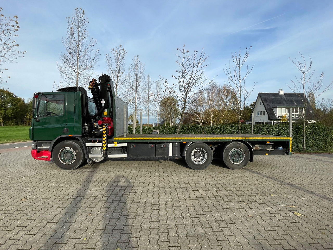 DAF CF 75.310 With Palfinger PK20002 crane - Kamion sa tovarnim sandukom, Kamion sa dizalicom: slika 3 DAF CF 75.310 With Palfinger PK20002 crane - Kamion sa tovarnim sandukom, Kamion sa dizalicom: slika 3