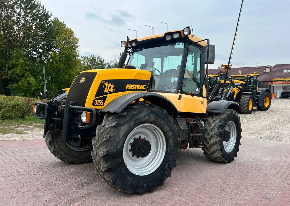 JCB Fastrac 3155 - Traktor: slika 1 JCB Fastrac 3155 - Traktor: slika 1
