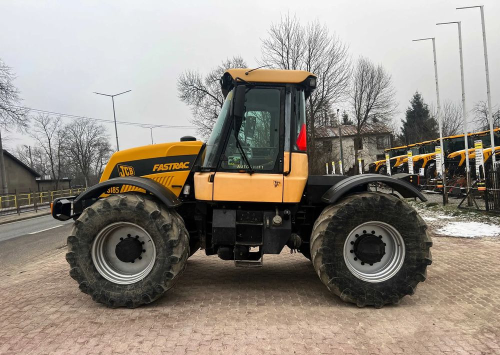 JCB Fastrac 3185| 1999 ROK| 185KM - Traktor: slika 2 JCB Fastrac 3185| 1999 ROK| 185KM - Traktor: slika 2