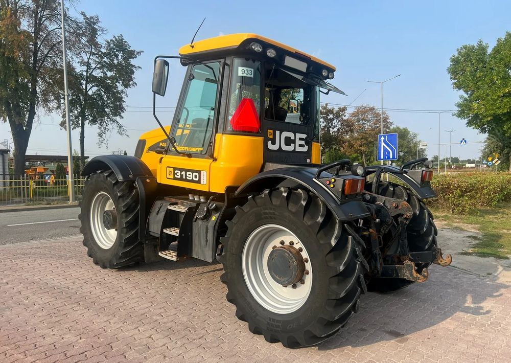 JCB Fastrac 3190 | 190 KM | 2005 ROK| - Traktor: slika 3 JCB Fastrac 3190 | 190 KM | 2005 ROK| - Traktor: slika 3