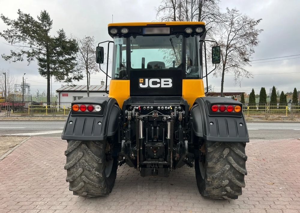 JCB Fastrac 3230 Sisu Xtra - Traktor: slika 4 JCB Fastrac 3230 Sisu Xtra - Traktor: slika 4