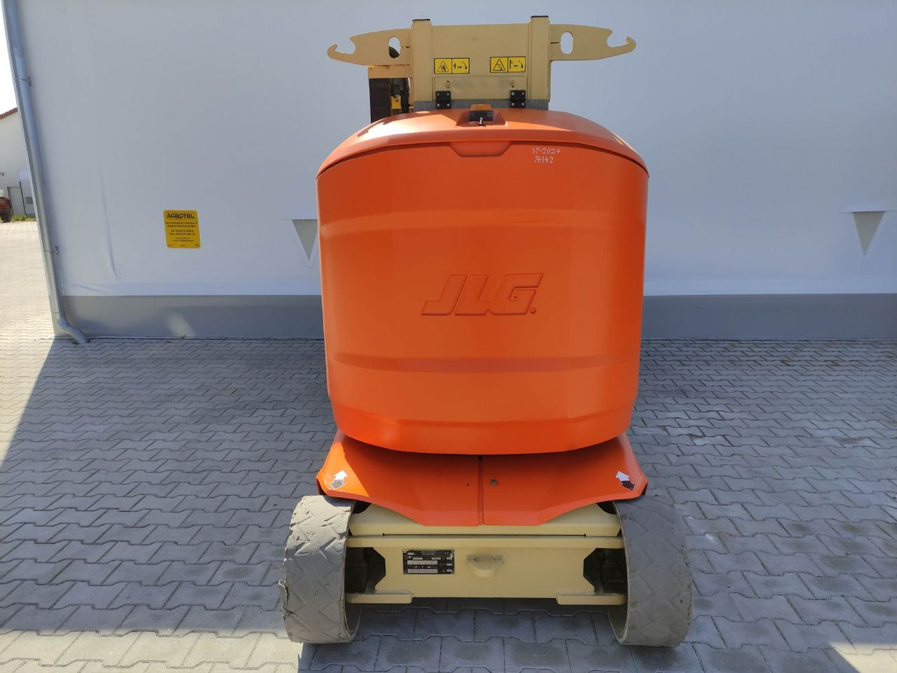 JLG Toucan 12 E (LACK NEU) - Jarbolna penjajuća platforma: slika 4 JLG Toucan 12 E (LACK NEU) - Jarbolna penjajuća platforma: slika 4
