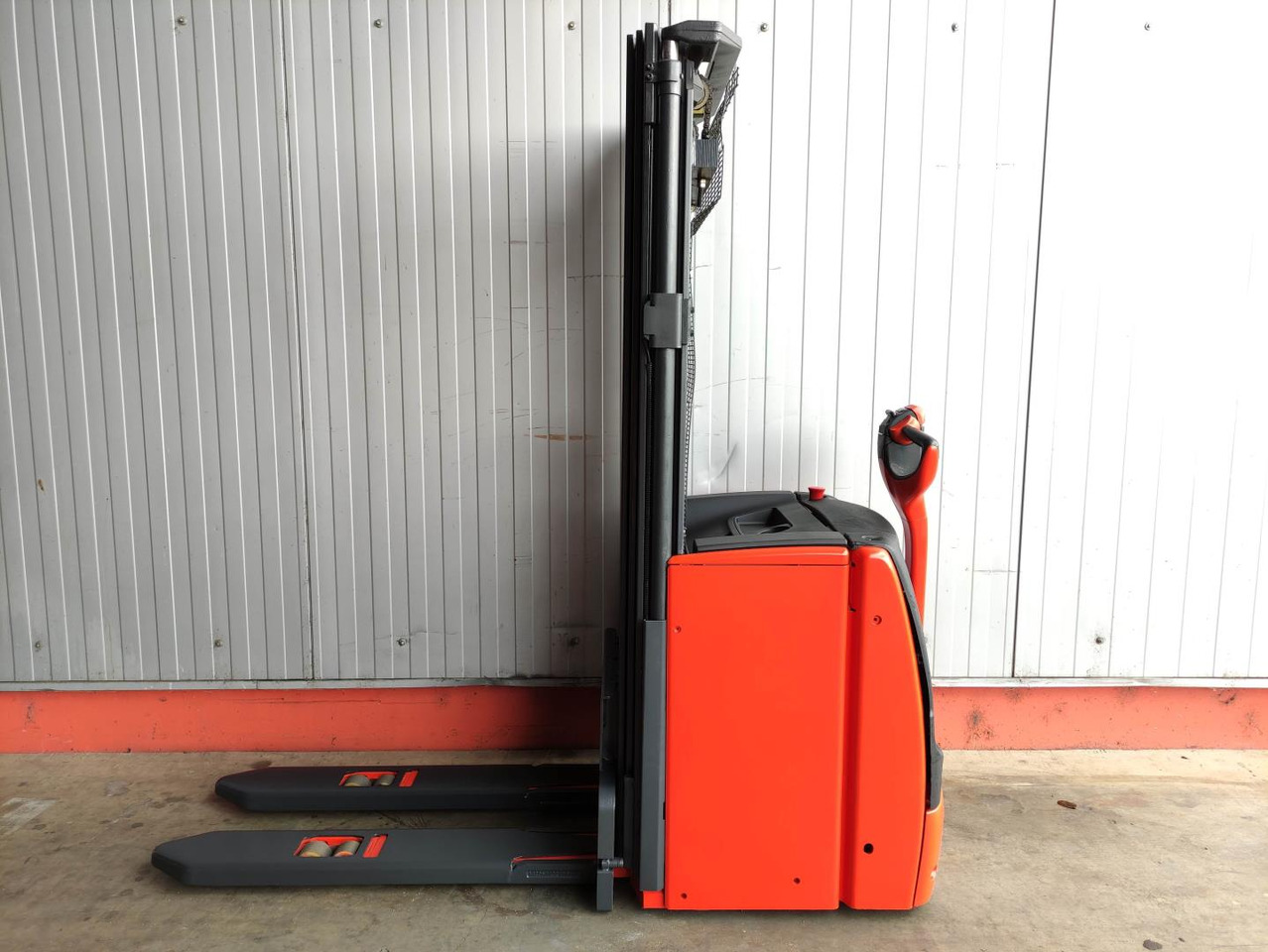Linde L16-1173 - Slagač: slika 1 Linde L16-1173 - Slagač: slika 1