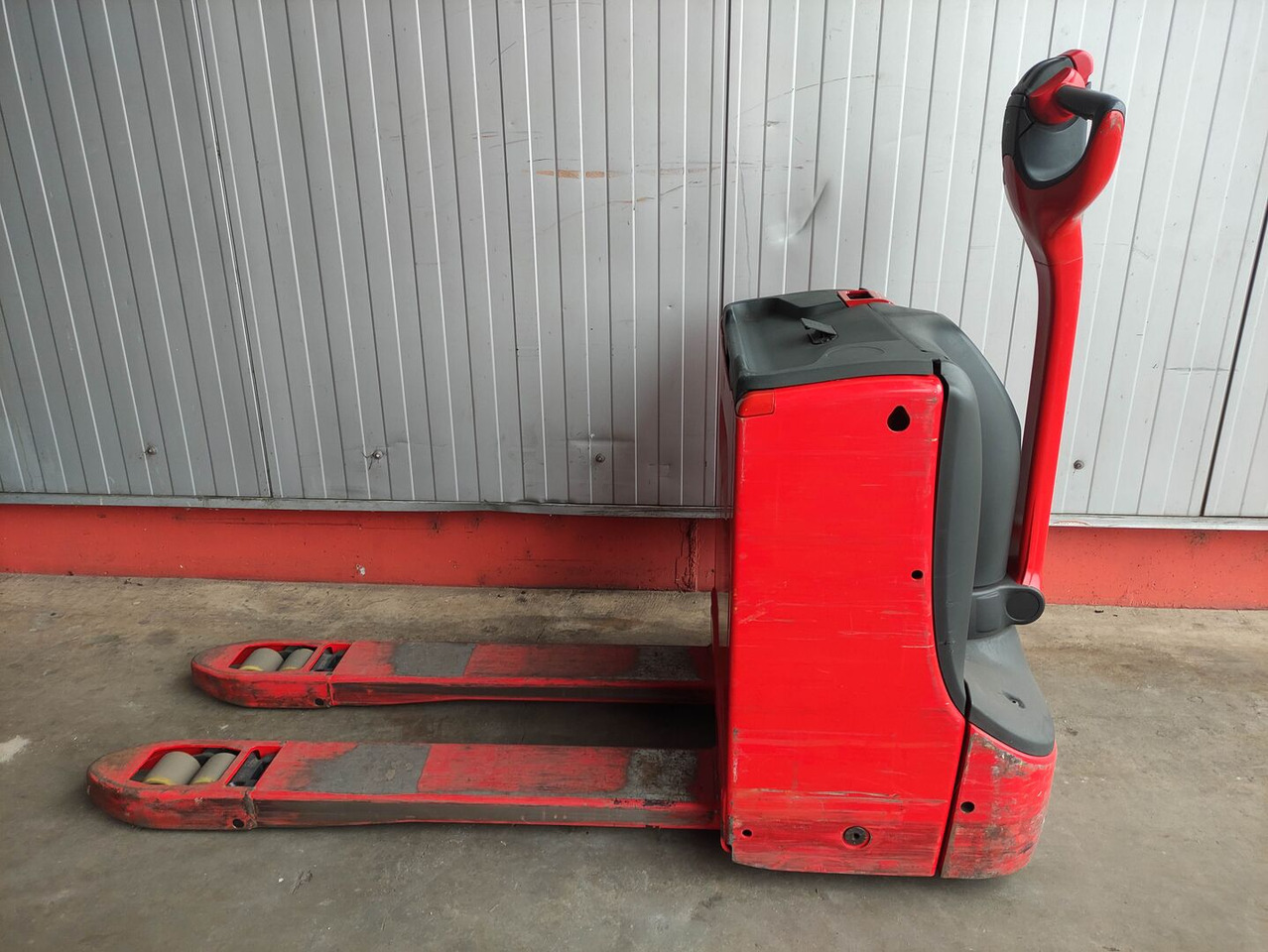 Linde T18-1152 - Kolica za palete: slika 1 Linde T18-1152 - Kolica za palete: slika 1