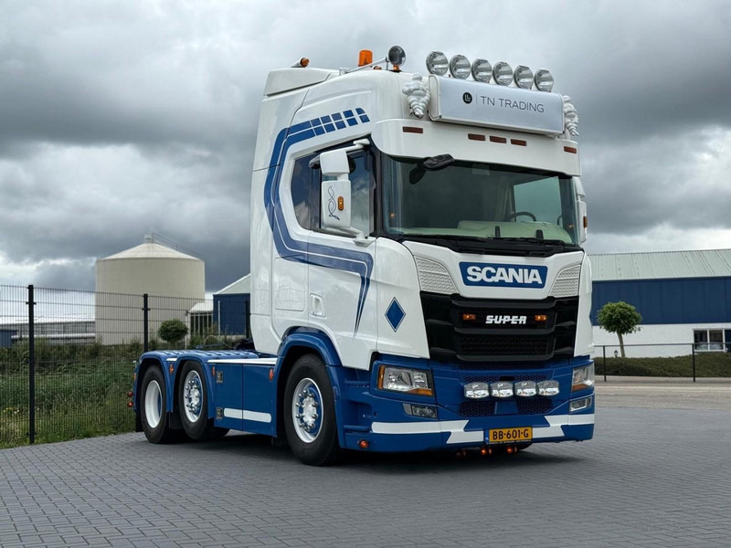 Scania R450 SHOW TRUCK, INTERIOR, STEERING, RETARDER, 570.000 KM. - Tegljač: slika 1 Scania R450 SHOW TRUCK, INTERIOR, STEERING, RETARDER, 570.000 KM. - Tegljač: slika 1