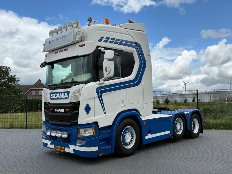 Scania R450 SHOW TRUCK, INTERIOR, STEERING, RETARDER, 570.000 KM. - Tegljač: slika 3 Scania R450 SHOW TRUCK, INTERIOR, STEERING, RETARDER, 570.000 KM. - Tegljač: slika 3