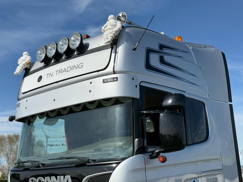 Scania R520 V8 FULL AIR, STEERING PUSHER, SHOW TRUCK, TOP - Tegljač: slika 3 Scania R520 V8 FULL AIR, STEERING PUSHER, SHOW TRUCK, TOP - Tegljač: slika 3