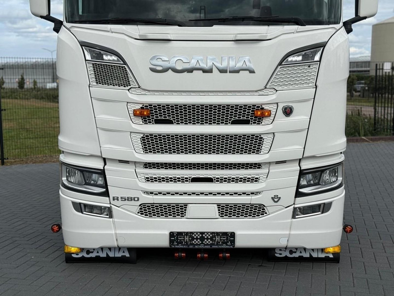 Scania R580 V8 NGS 3.15WB, RETARDER, VOLLUCHT, LEER, LED, KING OF THE ROAD. - Tegljač: slika 4 Scania R580 V8 NGS 3.15WB, RETARDER, VOLLUCHT, LEER, LED, KING OF THE ROAD. - Tegljač: slika 4