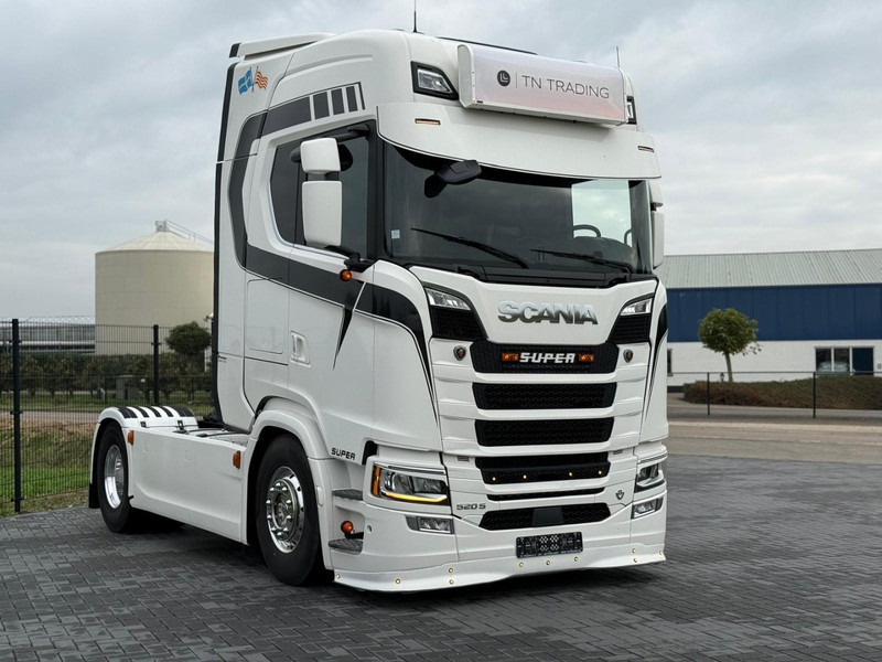 Scania S520 V8 NGS FULL SPOILER, PARK COOLER, FULL AIR, RETARDER, 6 BALLOONS. - Tegljač: slika 1 Scania S520 V8 NGS FULL SPOILER, PARK COOLER, FULL AIR, RETARDER, 6 BALLOONS. - Tegljač: slika 1