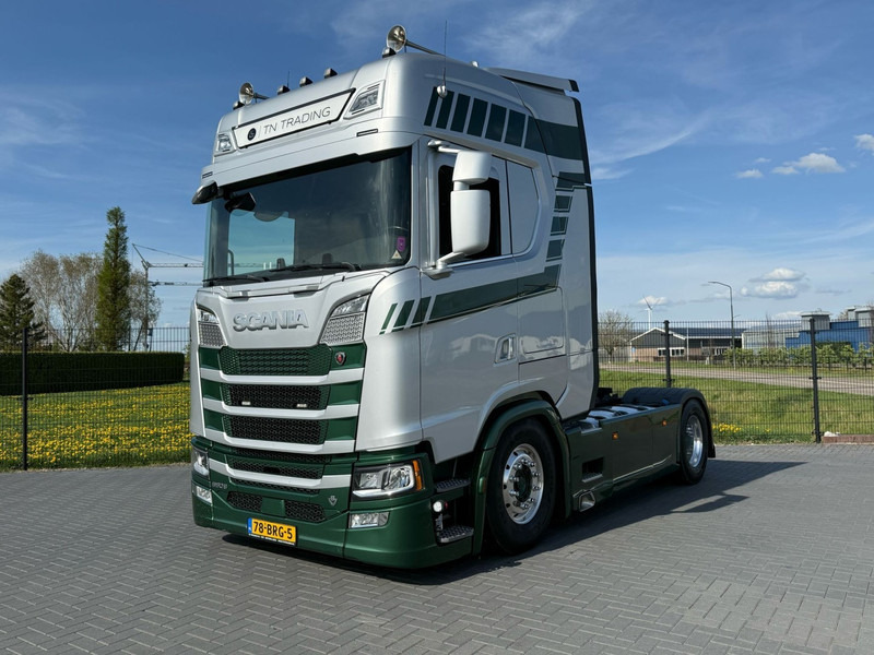 Scania S650 FULL AIR, ALCOA, LEATHER, RETARDER, 2X TANK. - Tegljač: slika 2 Scania S650 FULL AIR, ALCOA, LEATHER, RETARDER, 2X TANK. - Tegljač: slika 2