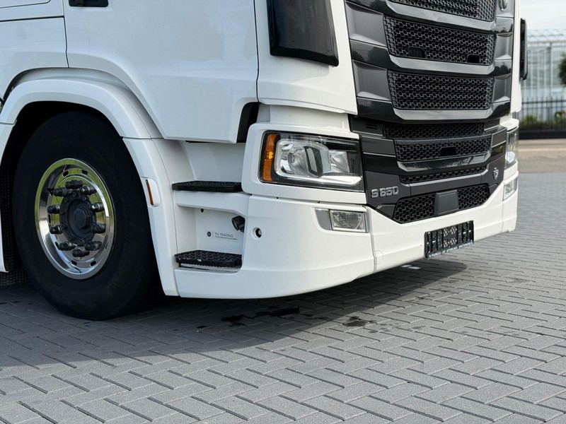 Scania S650 V8 NGS PARK COOL, VOLLUCHT, HYDRAULIEK, PTO, RETARDER, VOL SPOILER. - Tegljač: slika 4 Scania S650 V8 NGS PARK COOL, VOLLUCHT, HYDRAULIEK, PTO, RETARDER, VOL SPOILER. - Tegljač: slika 4