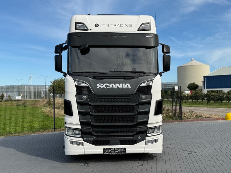 Scania S650 V8 NGS PARK COOL, VOLLUCHT, HYDRAULIEK, PTO, RETARDER, VOL SPOILER. - Tegljač: slika 5 Scania S650 V8 NGS PARK COOL, VOLLUCHT, HYDRAULIEK, PTO, RETARDER, VOL SPOILER. - Tegljač: slika 5