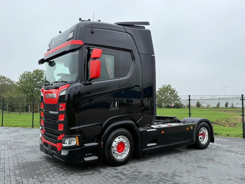 Scania S770 VOLLUCHT, LEER, RETARDER, 2 TANKS, PARK COOL. - Tegljač: slika 4 Scania S770 VOLLUCHT, LEER, RETARDER, 2 TANKS, PARK COOL. - Tegljač: slika 4