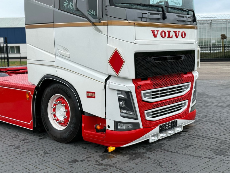 Volvo FH 13.500 SHOWTRUCK, VOLLUCHT, EURO 6, 6X2/4, PTO, SHOW INTERIEUR. - Tegljač: slika 3 Volvo FH 13.500 SHOWTRUCK, VOLLUCHT, EURO 6, 6X2/4, PTO, SHOW INTERIEUR. - Tegljač: slika 3