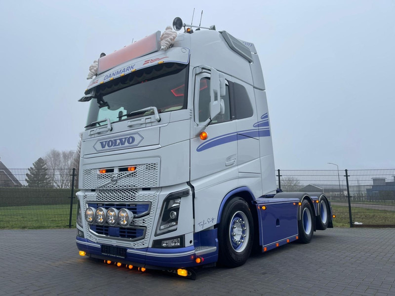 Volvo FH 16.750 SHOW TRUCK, FULL AIR, WB 3,10, SPECIAL INTERIOR, FULL! - Tegljač: slika 3 Volvo FH 16.750 SHOW TRUCK, FULL AIR, WB 3,10, SPECIAL INTERIOR, FULL! - Tegljač: slika 3