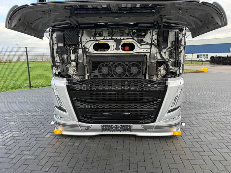 Volvo FH 460 SHOW, FULL AIR, ALCOA, INTERIOR, LIKE NEW, TOP. - Tegljač: slika 5 Volvo FH 460 SHOW, FULL AIR, ALCOA, INTERIOR, LIKE NEW, TOP. - Tegljač: slika 5