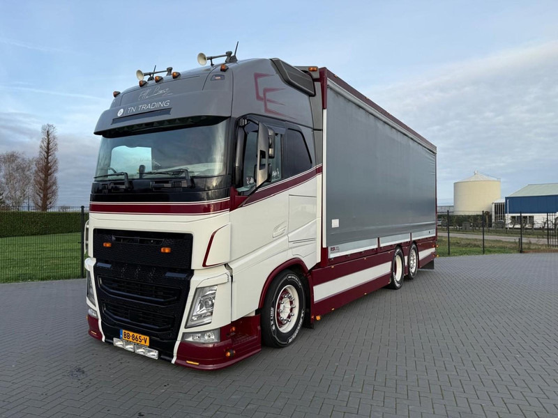 Volvo FH 13.500XL SHOW TRUCK, SPECIAL INTERIOR, TOP STAAT, VOLLUCHT, LAGE KM. - Kamion sa zatvorenim sandukom: slika 3 Volvo FH 13.500XL SHOW TRUCK, SPECIAL INTERIOR, TOP STAAT, VOLLUCHT, LAGE KM. - Kamion sa zatvorenim sandukom: slika 3