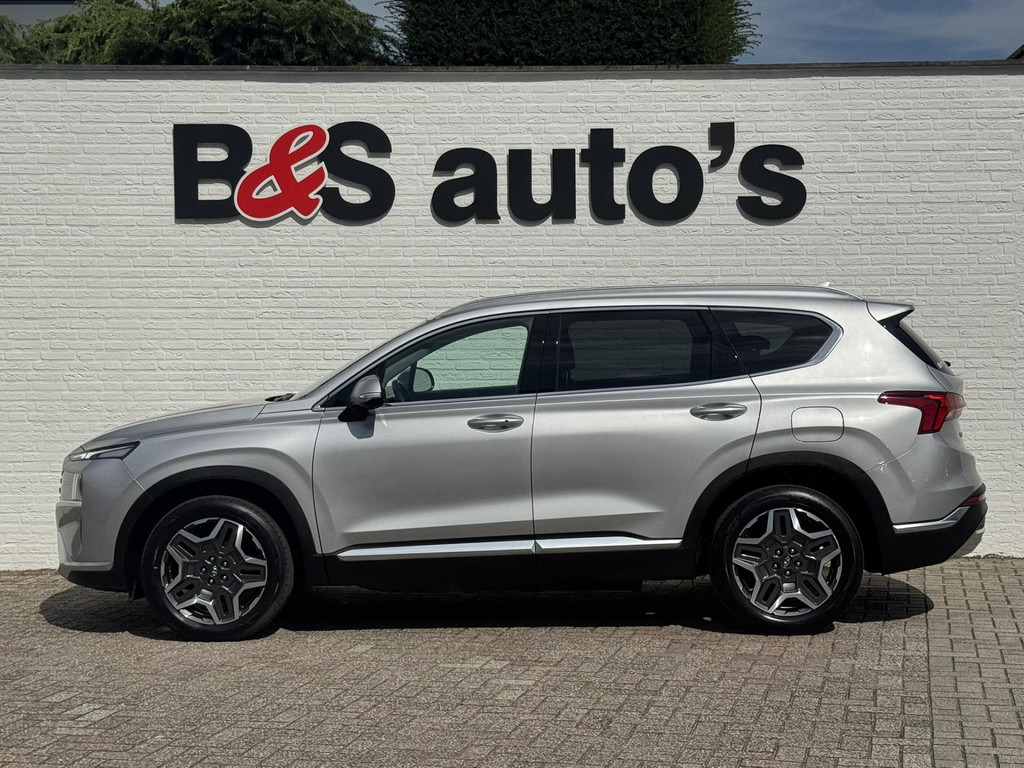 Hyundai Santa Fe-1.6 T-GDI PHEV Premium Adaptive cruise Climate control Stoelventilatie/-verwarming Stuurverwarming Apple/ Android - SUV: slika 4 Hyundai Santa Fe-1.6 T-GDI PHEV Premium Adaptive cruise Climate control Stoelventilatie/-verwarming Stuurverwarming Apple/ Android - SUV: slika 4